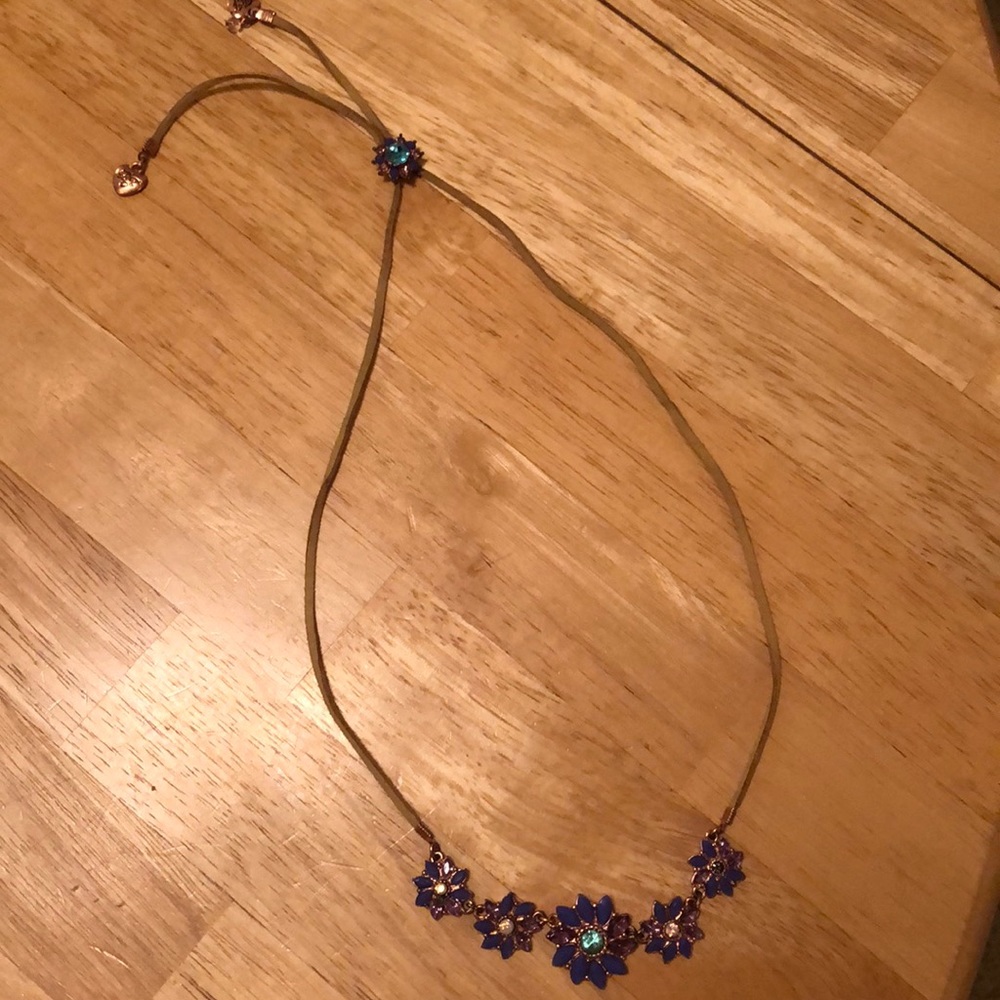 Betsey Johnson necklace 💜